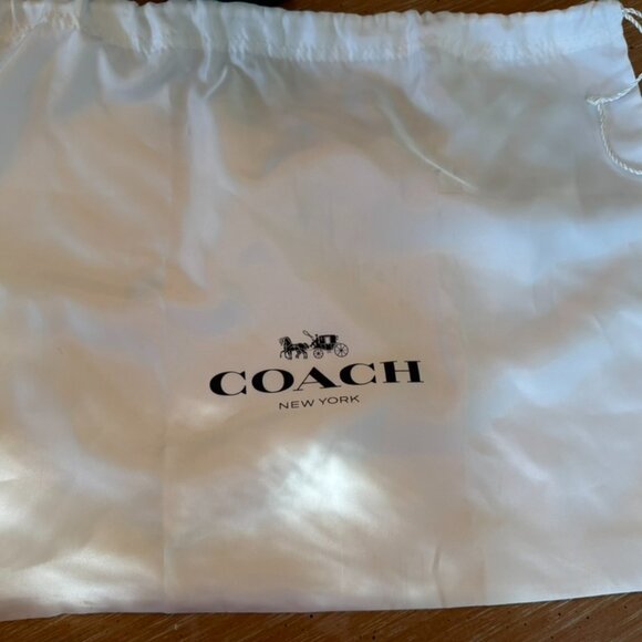 Stunning Coach Elise coral satchel - Picture 9 of 11